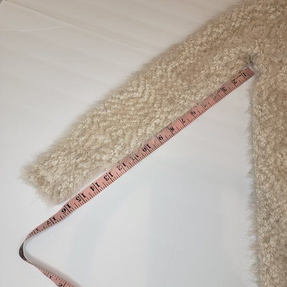 Chelsea & Theodore Long Sleeve Open Eyelash Cardigan With Pockets Size Small - Picture 10 of 12